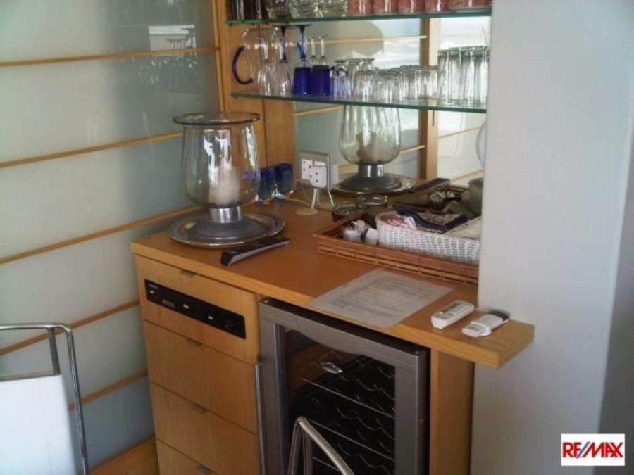 To Let 3 Bedroom Property for Rent in Clifton Western Cape